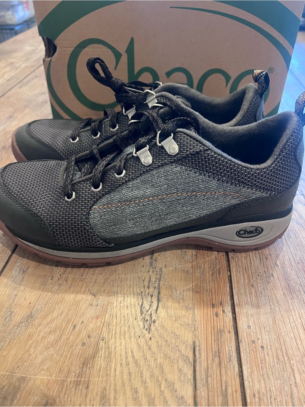 Chaco Kanarra Women's Hiking Shoes Black US 8.5 Medium M MPN J105848
